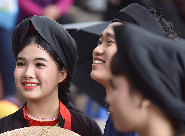 Đến hội Lim nghe quan họ ảnh 4