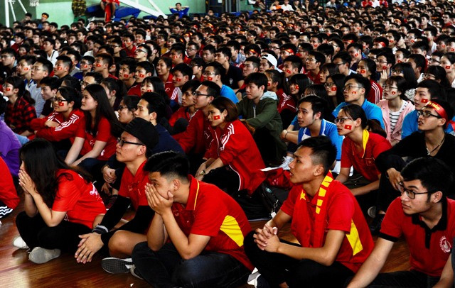 Cả nước vỡ oà niềm vui khi U23 Việt Nam vào chung kết ảnh 28 Cả nước vỡ oà niềm vui khi U23 Việt Nam vào chung kết ảnh 28