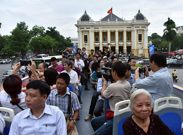Chạy thử nghiệm xe buýt hai tầng tại Thủ đô ảnh 6 Chạy thử nghiệm xe buýt hai tầng tại Thủ đô ảnh 6