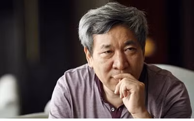 Trách nhiệm của nhà văn là hãy viết thật tốt tác phẩm của mình ảnh 1