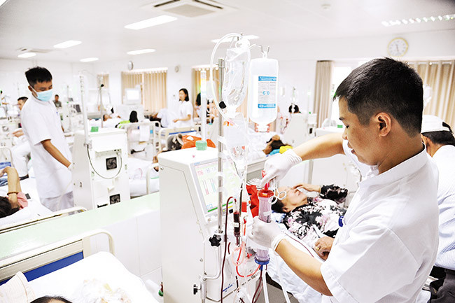 Cứu một người phúc đẳng hà sa... ảnh 1