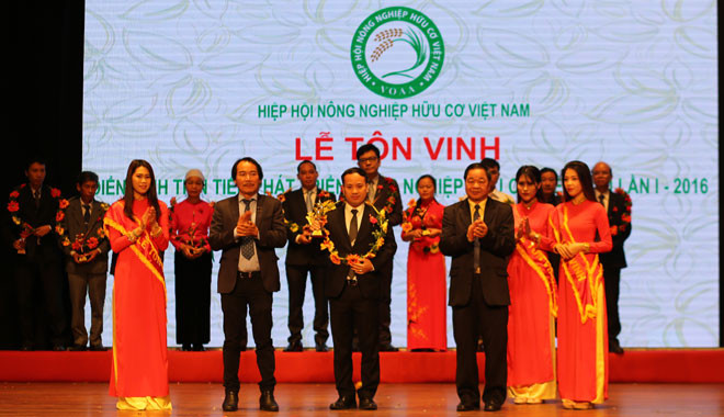 "Kiến tạo" những chuẩn mực sữa tươi organic ảnh 2