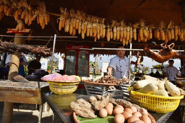 Giảm 50% giá cáp treo, du khách đổ lên Fansipan tận hưởng Lễ hội mùa đông ảnh 9