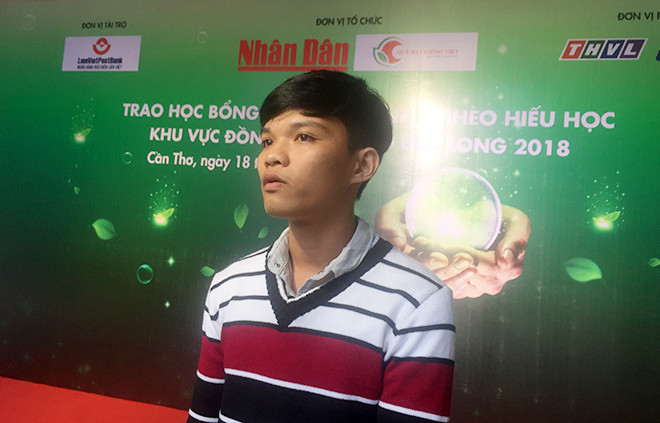 Những tấm gương hiếu học vượt lên mọi khó khăn ảnh 1