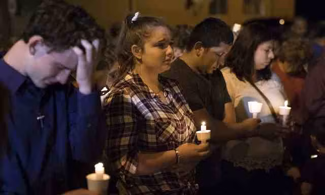 Xả súng tại nhà thờ bang Texas, ít nhất 26 người thiệt mạng ảnh 2