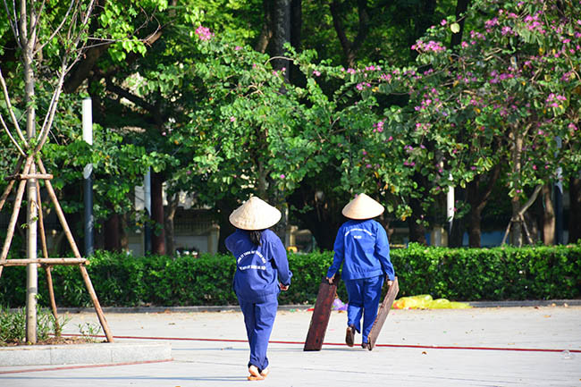 Những người "bêu nắng" mùa hè ảnh 9