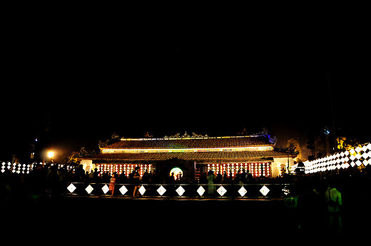 Dùng ngự thiện với hoàng đế trong "Đêm Hoàng cung" ảnh 5