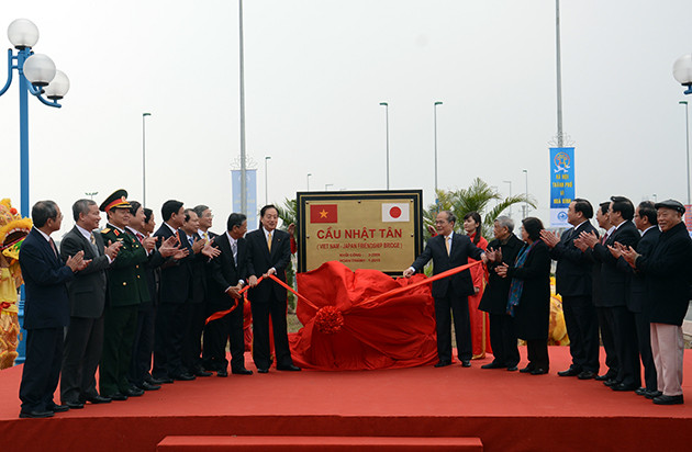 Chính thức thông xe cầu Nhật Tân, nhà ga hành khách T2 và đường Võ Nguyên Giáp ảnh 2 Chính thức thông xe cầu Nhật Tân, nhà ga hành khách T2 và đường Võ Nguyên Giáp ảnh 2