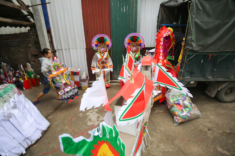 Làng vàng mã "vào vụ" Rằm tháng Bảy ảnh 10 Làng vàng mã "vào vụ" Rằm tháng Bảy ảnh 10