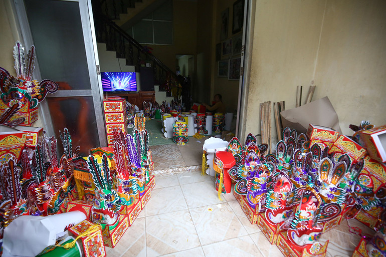 Làng vàng mã "vào vụ" Rằm tháng Bảy ảnh 9 Làng vàng mã "vào vụ" Rằm tháng Bảy ảnh 9