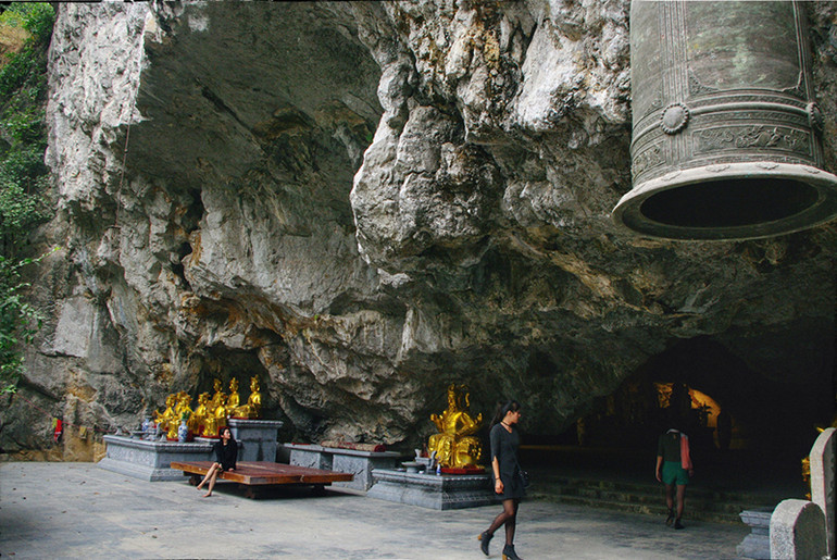 Khám phá động Am Tiên, "Tuyệt tình cốc" của cố đô Ninh Bình ảnh 9 Khám phá động Am Tiên, "Tuyệt tình cốc" của cố đô Ninh Bình ảnh 9