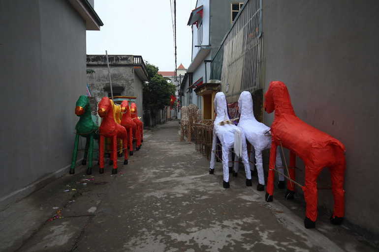 Làng vàng mã "vào vụ" Rằm tháng Bảy ảnh 2 Làng vàng mã "vào vụ" Rằm tháng Bảy ảnh 2