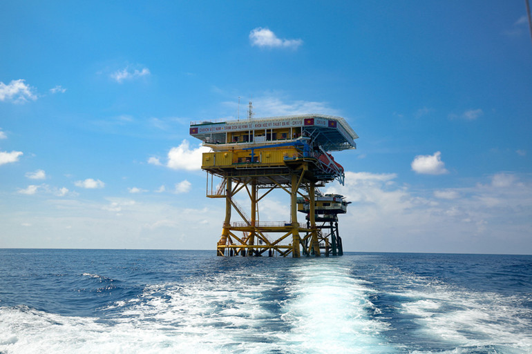 Nhà giàn DK1 - cột mốc chủ quyền trên vùng biển phía nam ảnh 2