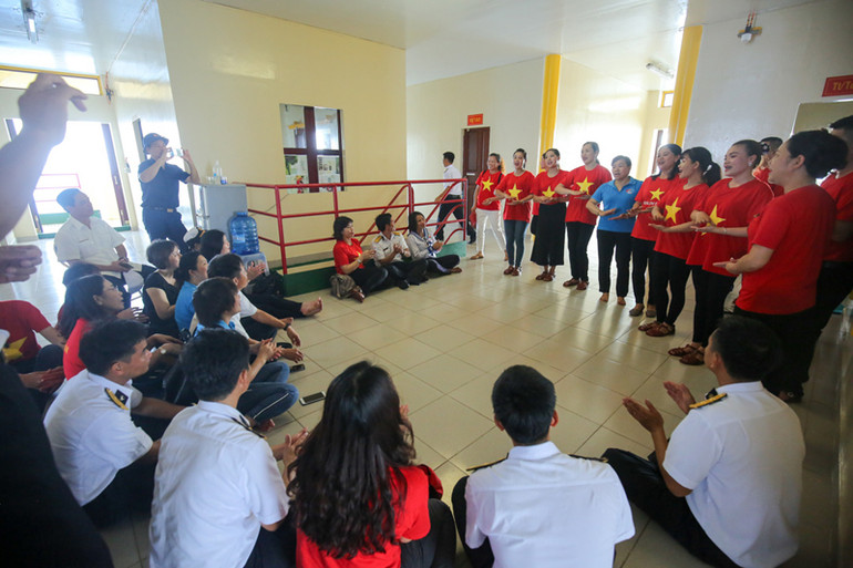 Nhà giàn DK1 - cột mốc chủ quyền trên vùng biển phía nam ảnh 12