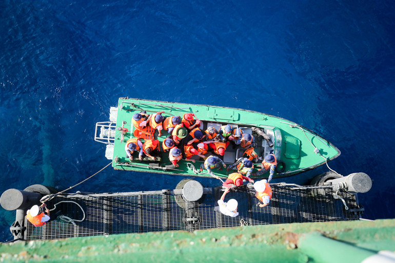 Nhà giàn DK1 - cột mốc chủ quyền trên vùng biển phía nam ảnh 5