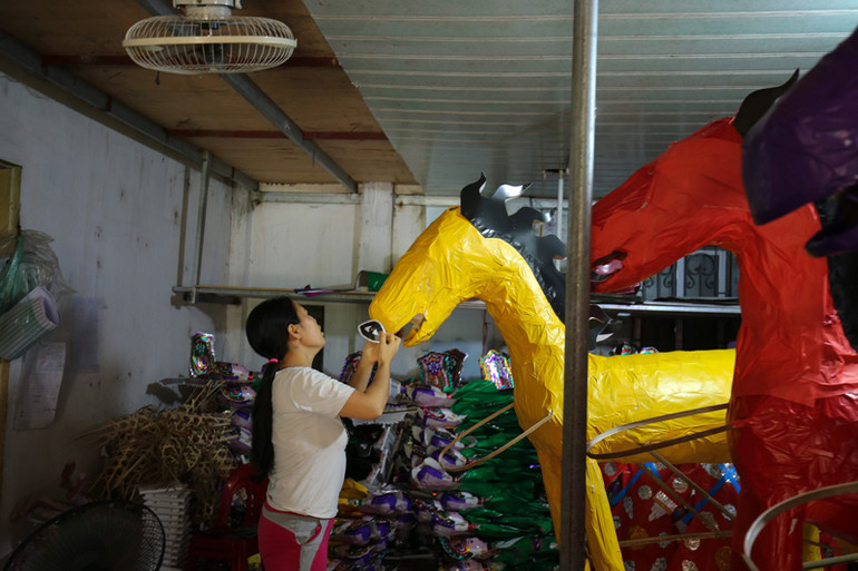 Làng vàng mã "vào vụ" Rằm tháng Bảy ảnh 8 Làng vàng mã "vào vụ" Rằm tháng Bảy ảnh 8