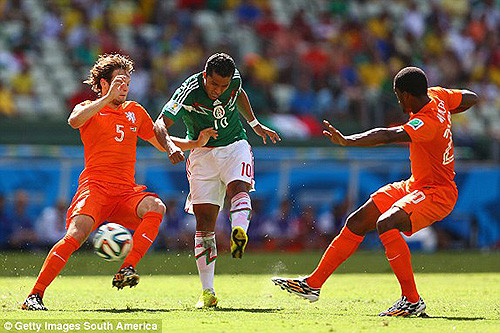 Hà Lan 2-1 Mexico: "Lốc da cam" lội ngược dòng trong năm phút ảnh 2