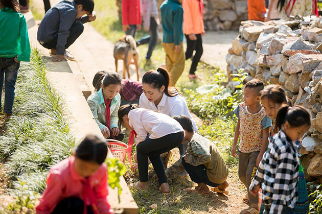 Những hình ảnh của Hoa hậu Lương Thùy Linh tại Miss World 2019 ảnh 8