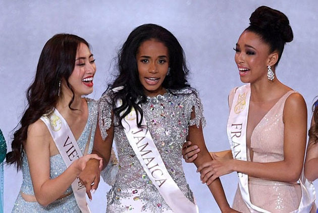 Những hình ảnh của Hoa hậu Lương Thùy Linh tại Miss World 2019 ảnh 6