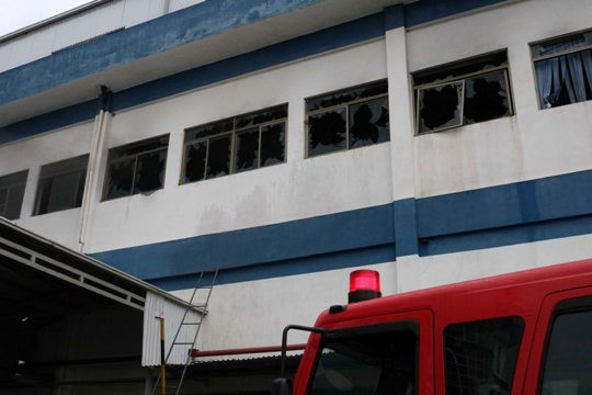 Bắc Ninh: Kịp thời dập tắt đám cháy, giải cứu hơn 100 công nhân ảnh 3