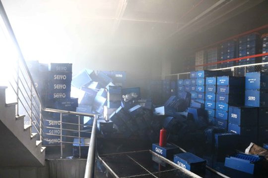 Bắc Ninh: Kịp thời dập tắt đám cháy, giải cứu hơn 100 công nhân ảnh 4