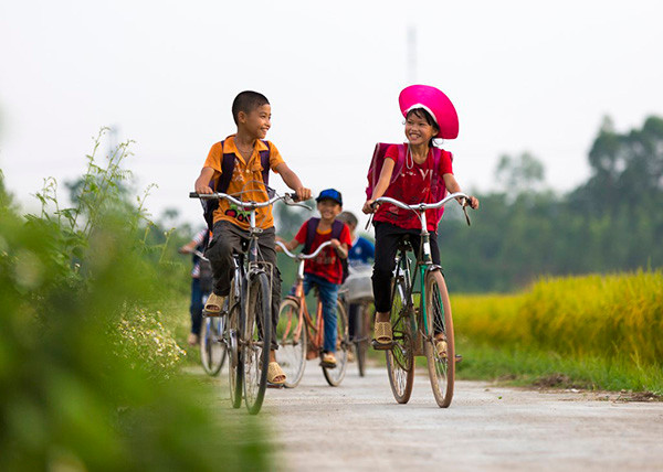 Niềm vui đến trường qua những bức ảnh ảnh 6