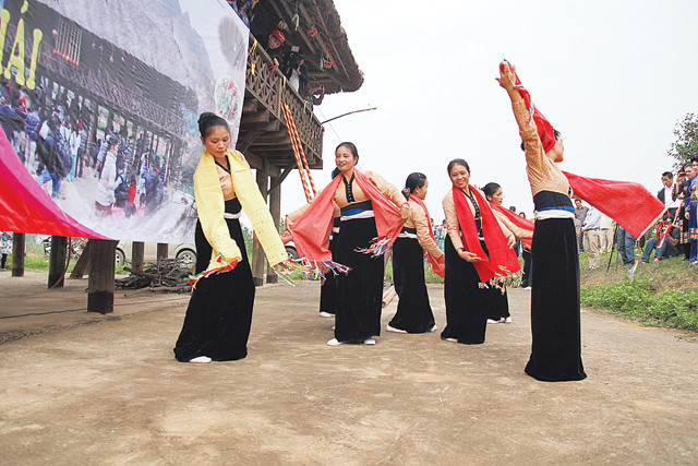 Rộn ràng Tết Xíp xí ảnh 5 Rộn ràng Tết Xíp xí ảnh 5