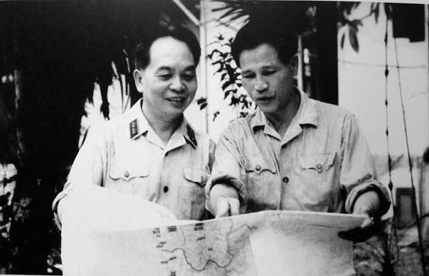 Vài nét phong cách báo chí của Đại tướng Nguyễn Chí Thanh trên Báo Nhân Dân ảnh 1 Vài nét phong cách báo chí của Đại tướng Nguyễn Chí Thanh trên Báo Nhân Dân ảnh 1