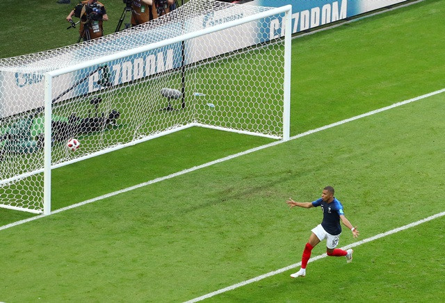 Nhìn lại vòng 16 đội World Cup 2018 ảnh 3