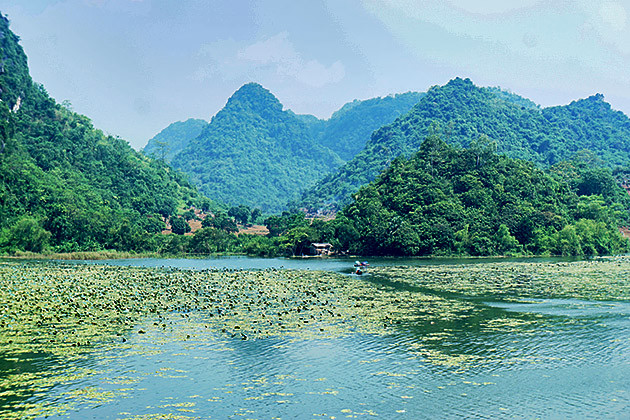 Quan Sơn - “Hạ Long cạn” ở Hà Nội ảnh 4