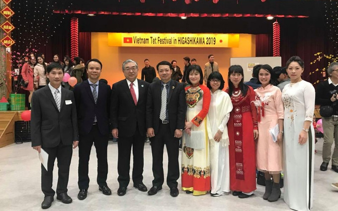 Cộng đồng người Việt tại Nhật Bản rộn ràng đón Tết Kỷ Hợi ảnh 14