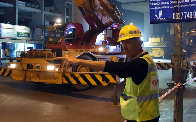 Lắp đặt thành công dầm cuối cùng trên tuyến đường sắt Nhổn - Ga Hà Nội ảnh 5