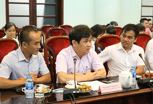 Giao lưu trực tuyến “Học song bằng từ lớp 6: Băn khoăn và kỳ vọng” ảnh 14