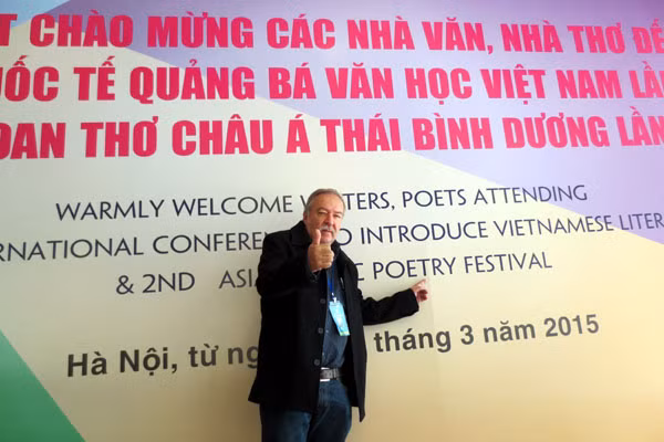 Khát vọng hòa bình trong thơ chiến tranh Việt Nam ảnh 2