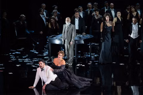 La Traviata - kiệt tác opera hơn 170 năm tuổi của nhà soạn nhạc Giuseppe Verdi sẽ diễn ra trong hai đêm 30 và 31/7/2026. (Nguồn: Nhà hát Hồ Gươm)