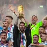 Argentina trở thành tân vương World Cup sau khi đánh bại Pháp