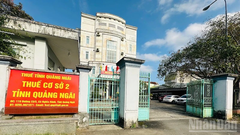 Nhiều địa phương Quảng Ngãi lúng túng xoay xở kinh phí hỗ trợ ngành thuế