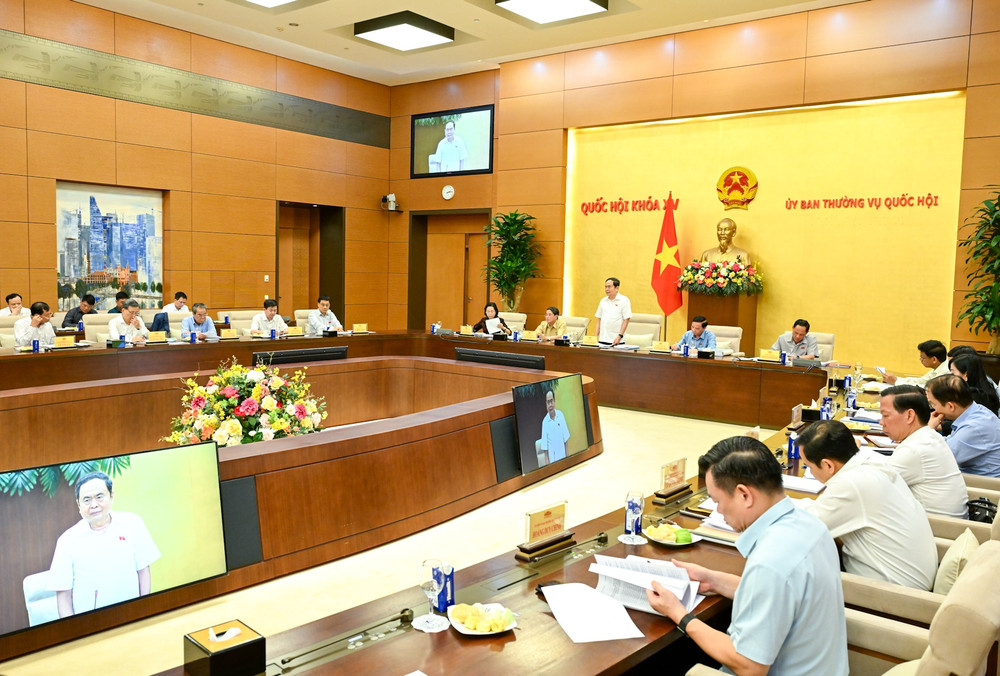 Bí thư Đảng ủy Quốc hội, Chủ tịch Quốc hội Trần Thanh Mẫn phát biểu tại cuộc họp. (Ảnh: DUY LINH) bnd-1710.jpg