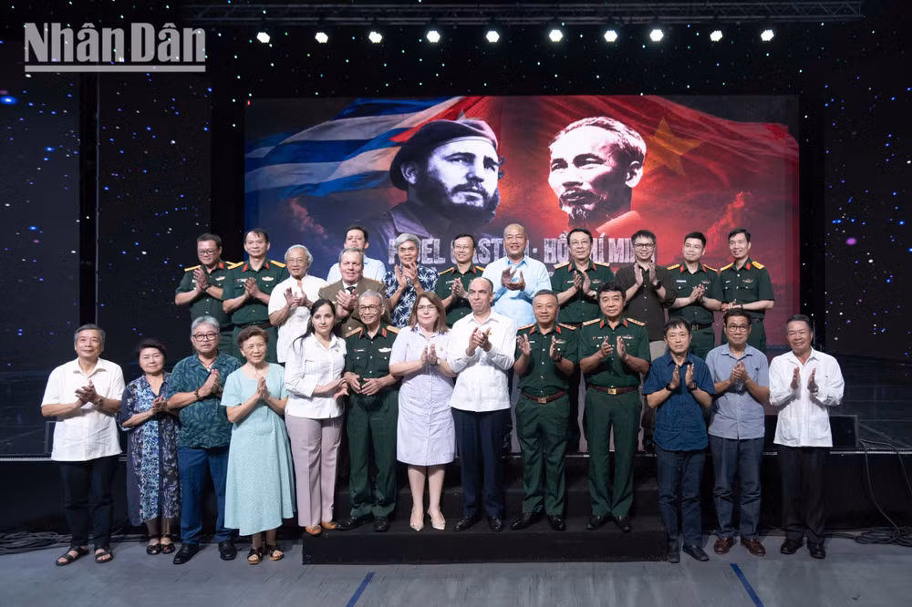 ra-mat-phim-fidel-hcm-minh-duy-7.jpg