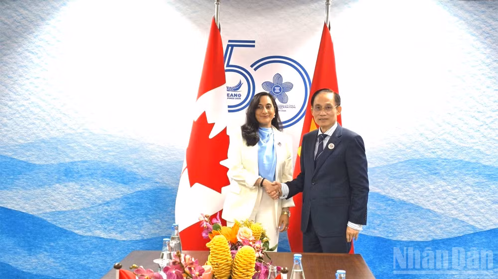Việt Nam luôn coi Canada là một đối tác quan trọng và sẵn sàng cùng Canada tăng cường hợp tác thực chất.