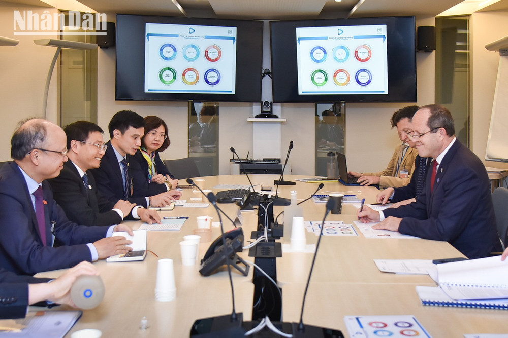Bộ trưởng Kinh tế và Công nghiệp Israel đánh giá cao tiềm năng hợp tác với Việt Nam từ sau VIFTA. oecd-ngay-2-8.jpg