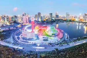 Hạ tầng đô thị tại Thủ đô Hà Nội ngày càng được đầu tư khang trang, hiện đại. (Ảnh TRẦN THU HÀ)