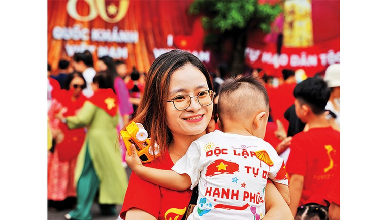 Trong niềm vui chung của dân tộc 44.jpg