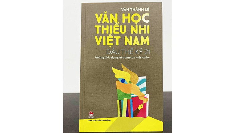 Cuốn sách mới nhất của nhà văn Văn Thành Lê. Ảnh: NVCC 123.jpg