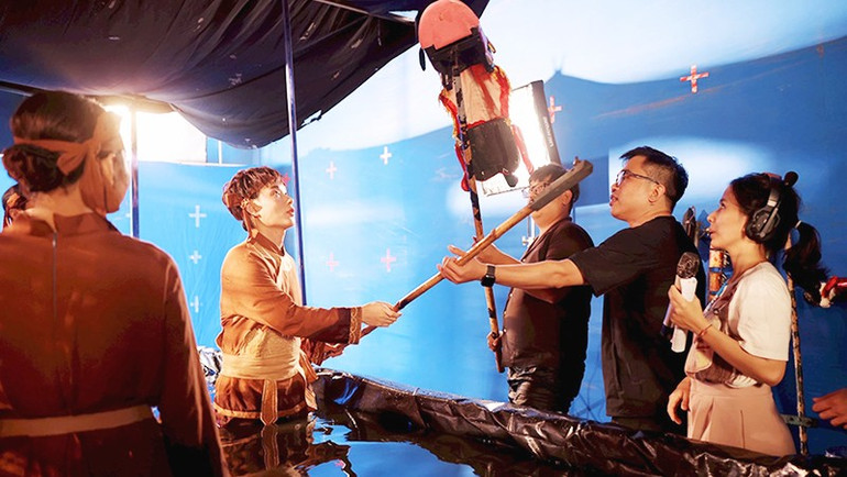 Kawaii dàn dựng MV “Made in Vietnam”. Ảnh: NVCC 162.jpg