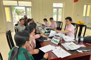 Nguồn vốn vay ưu đãi giúp nhiều hộ dân phát triển sản xuất, vươn lên thoát nghèo.