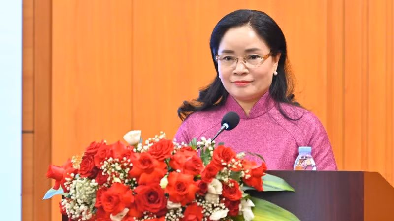 thuy-6405.jpg