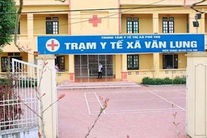 Nhiều trạm y tế xã vắng bệnh nhân.