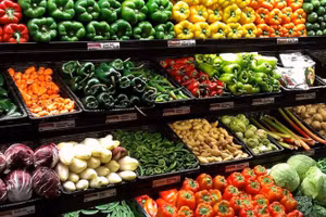 Một khảo sát của Nielsen năm 2023 cho thấy 86% người tiêu dùng Việt sẵn sàng trả thêm tiền cho các sản phẩm thân thiện môi trường. Ảnh | PV