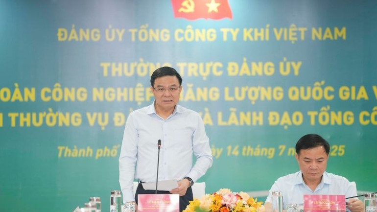 Bí thư Đảng ủy, Chủ tịch HĐTV Petrovietnam đánh giá cao nỗ lực của Đảng bộ, Ban lãnh đạo PV GAS. h5-pv-gas-bi-thu-dang-uy-chu-tich-hdtv-petrovietnam-danh-gia-cao-no-luc-cua-dang-bo-ban-lanh-dao-pv-gas.jpg